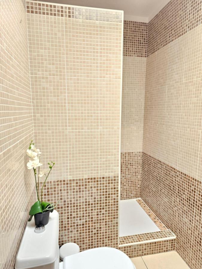 Holidays Beach & Pool ,Aircond , Las Americas Arona  Exterior foto